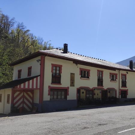 Casa De Aldea La Pescal Affittacamere Esterno foto